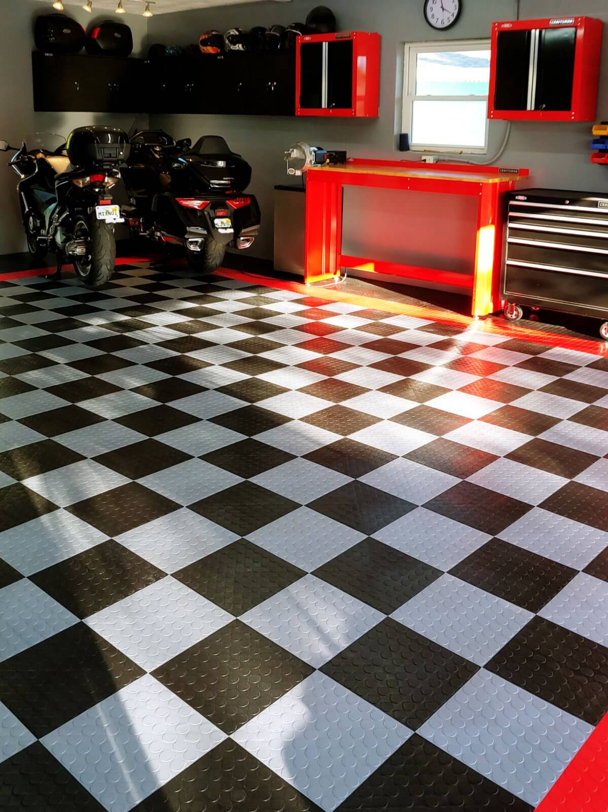 Page three garage floor photo gallery – RaceDeck