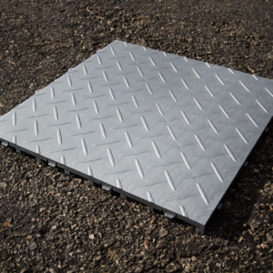 The new RaceDeck Diamond Metallic tile