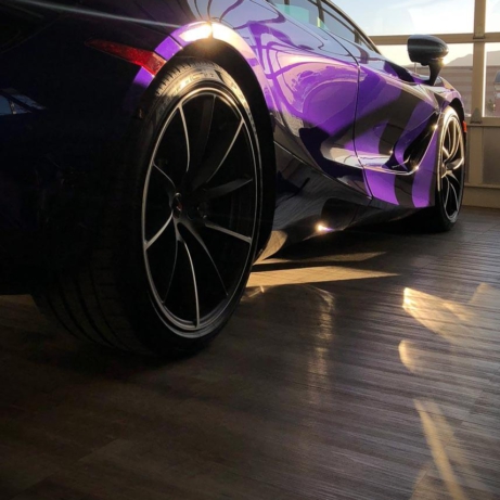 A purple supercar on Smoked Oak