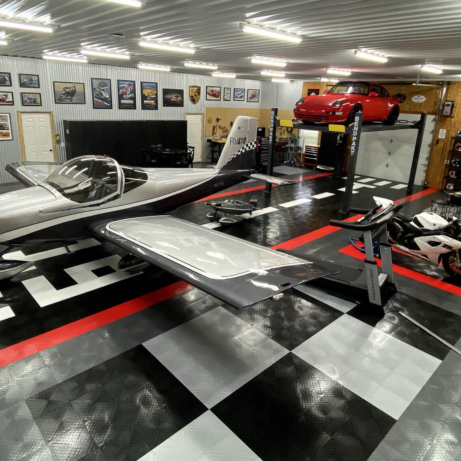 Airplane hangar and garage with RaceDeck Diamond custom patterns